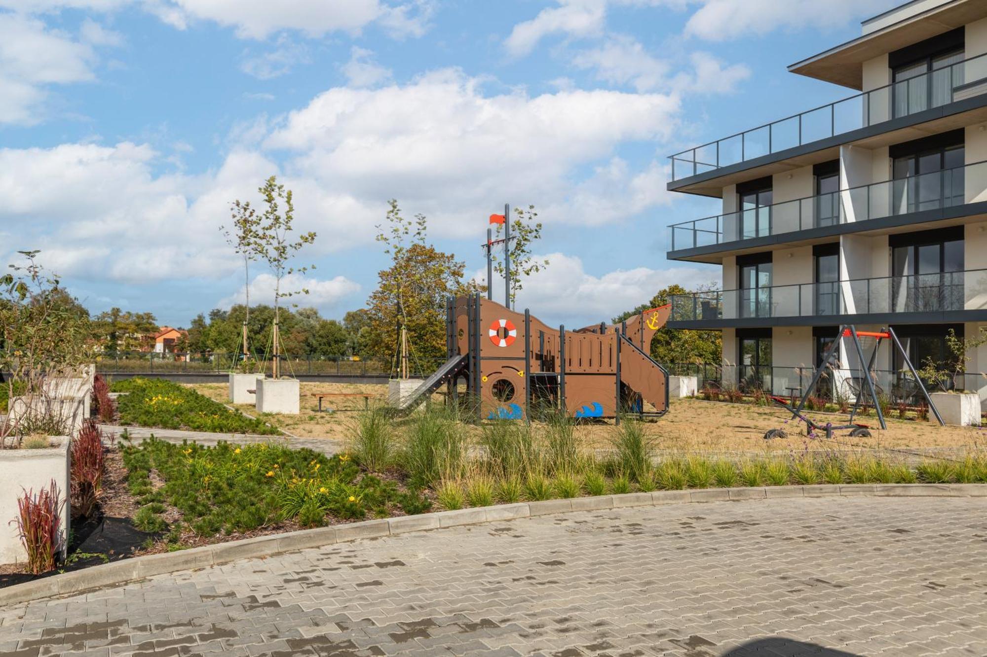 Stela Water Side Apartment - Swimming Pool & Sauna By Renters Prestige Dziwnów Extérieur photo